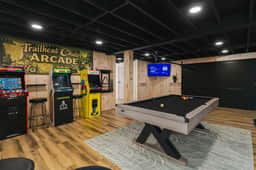 Trailhead Chalet - Image 3