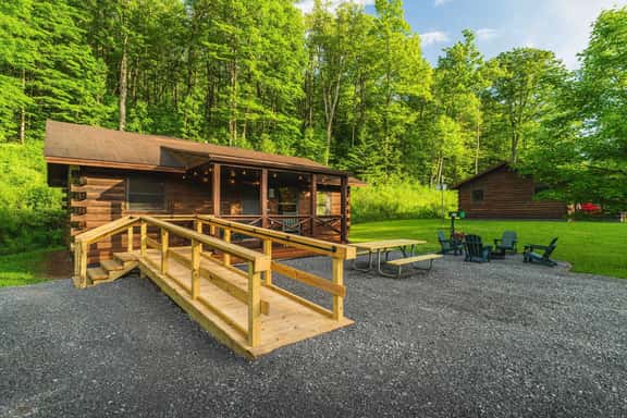 Denton Go - Cabin 5 - Image 1