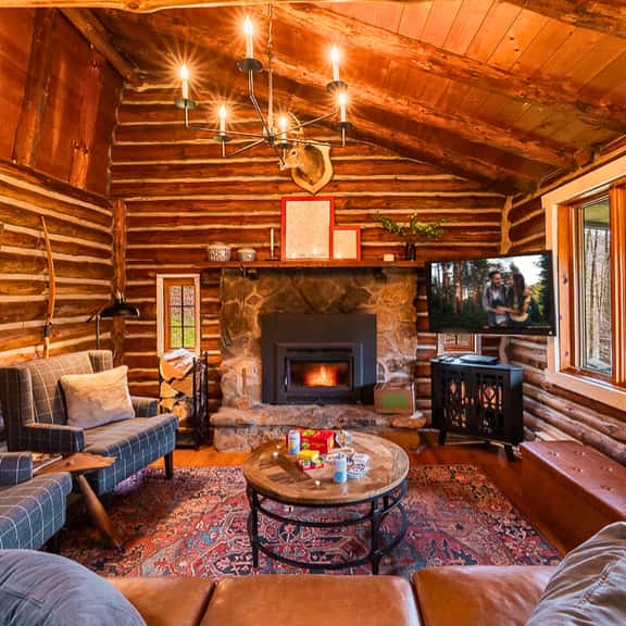 Denton Hill Hideaway - Image 1